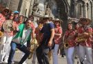 La banda folklórica cundinamarquesa “La De Si” regresa a Colombia tras exitosa gira en Europa 