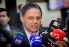 Presidente del Senado explica alcance de autorización a Gustavo Petro para salir del país